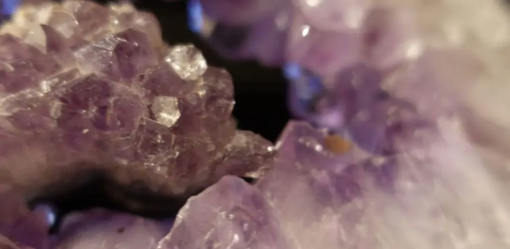 Hannah Elsie Crystal Healing