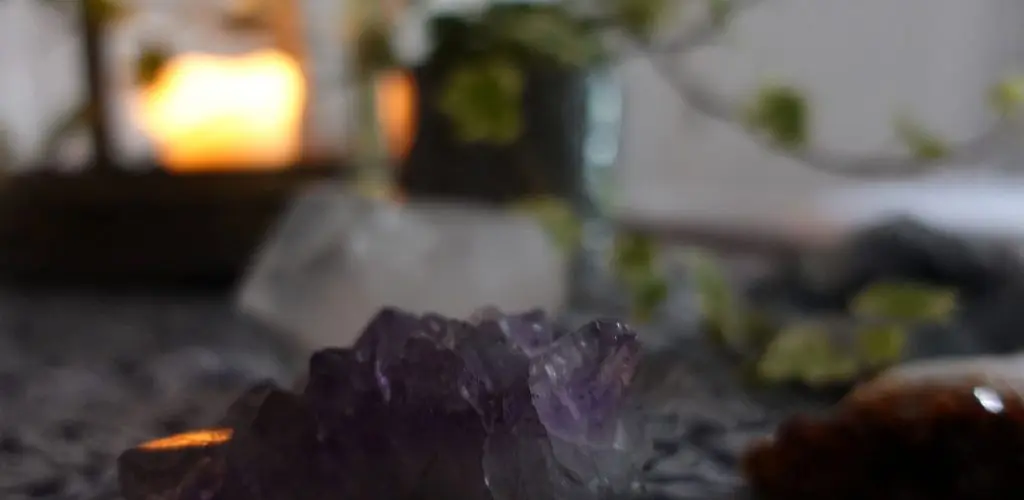 Hannah Elsie Crystal Healing